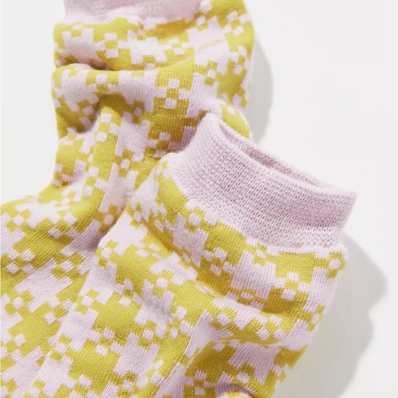 BAGGU Pink Pistachio Pixel Sock - Picture 4 of 4